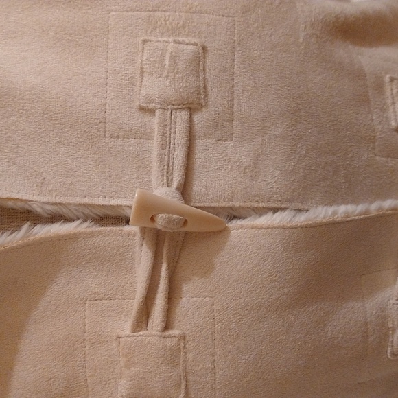 White House Black Market faux suede and fur cream jacket Sz XS - Picture 4 of 8